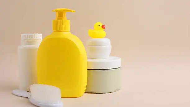 BPA-free PP baby bottles produced by HGA blow molding machine